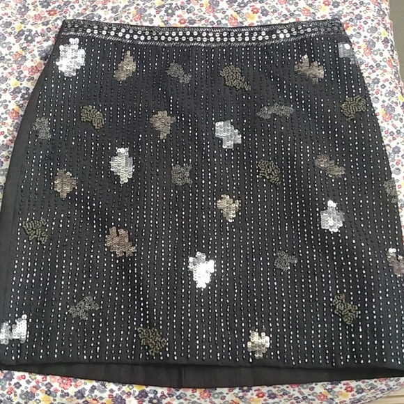 Sequin Pencil Skirt - Picture 1 of 3